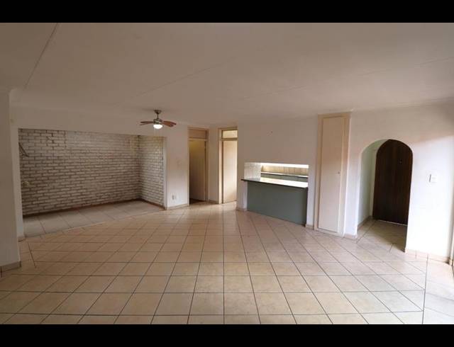 3 BEDROOM TOWNHOUSE FOR SALE IN RANDPARK RIDGE